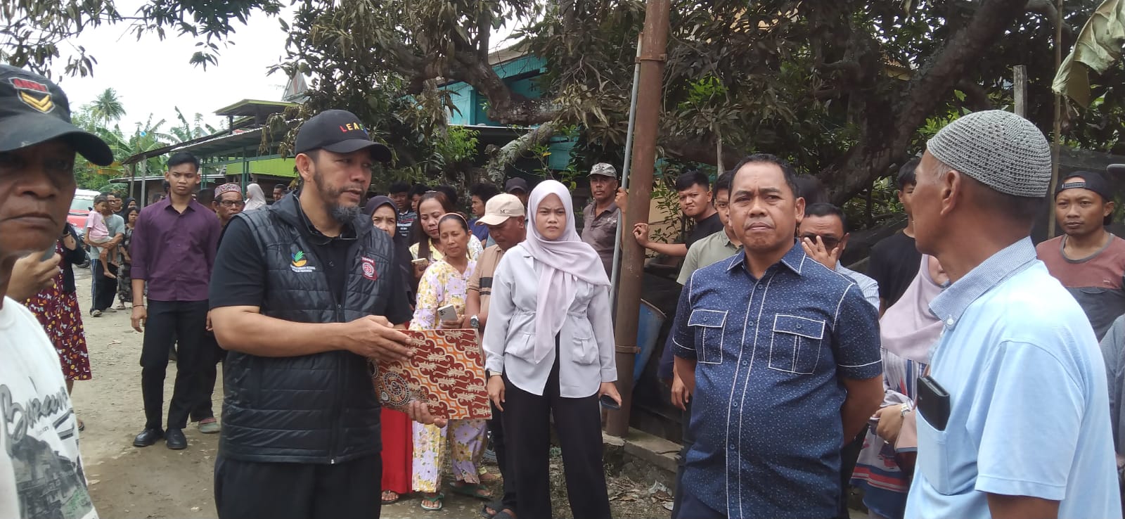 Bupati Wajo Tinjau Lokasi Kebakaran di Desa Ongkoe